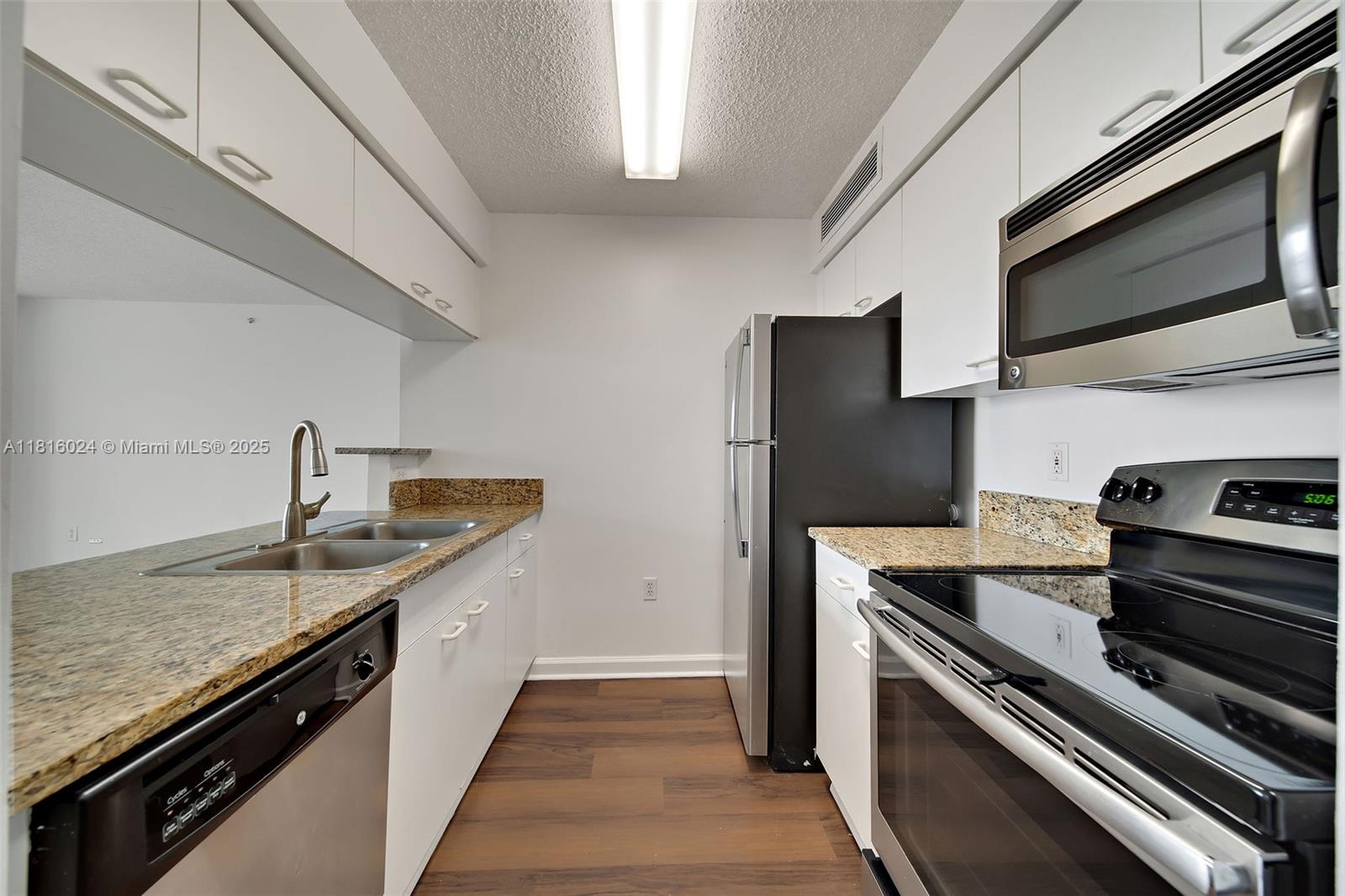 Property photo # 2