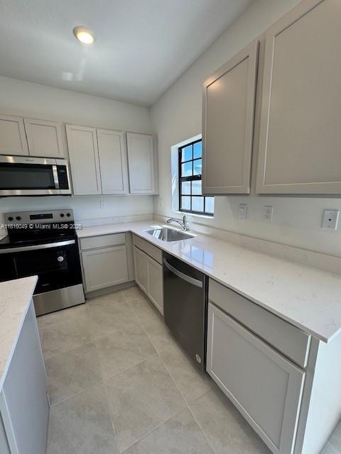 605 NW 6th Ter, Florida City, Florida image 6