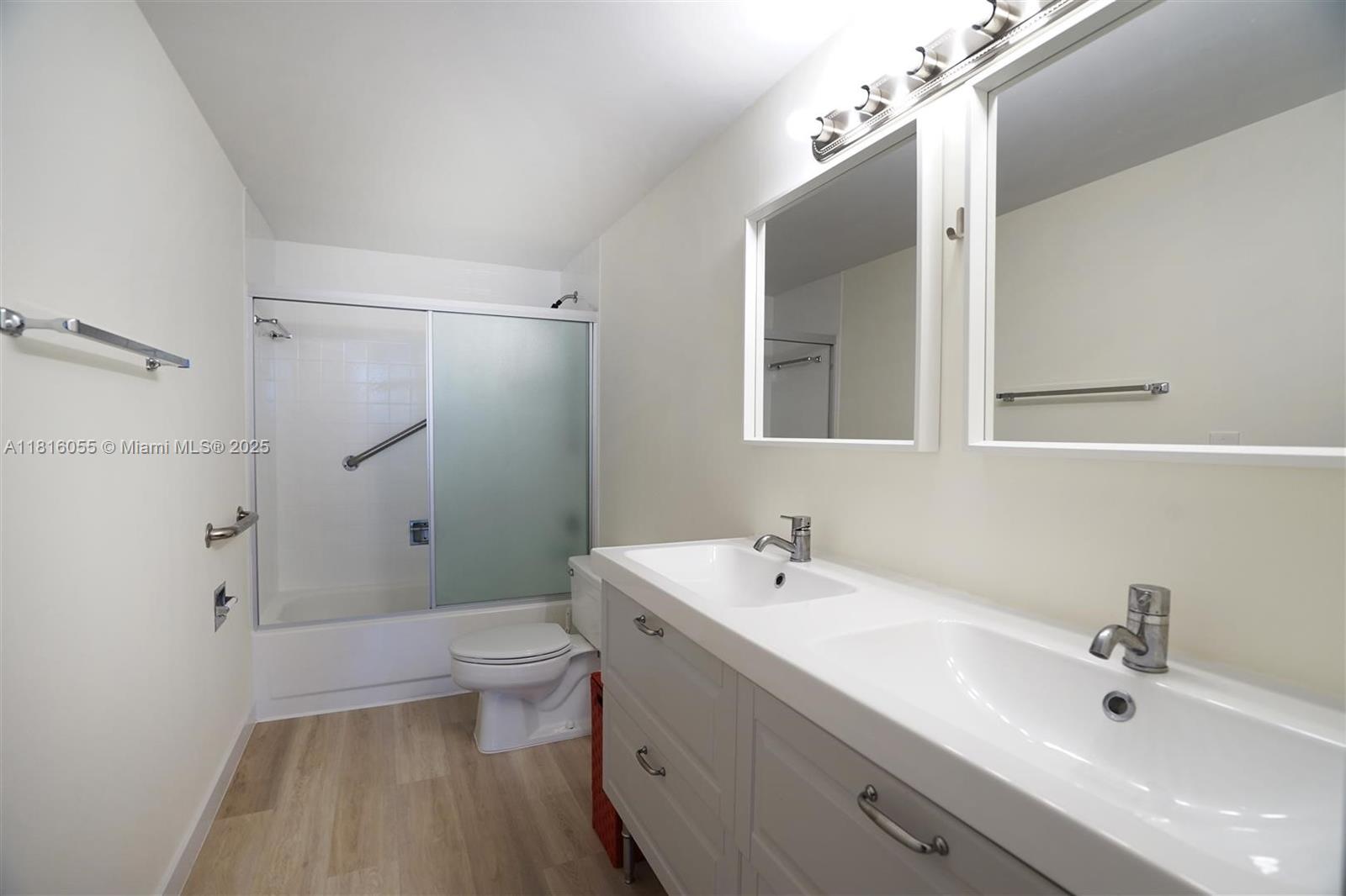Property photo # 5