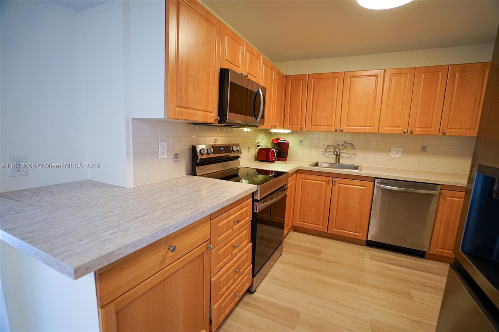 Property photo # 7