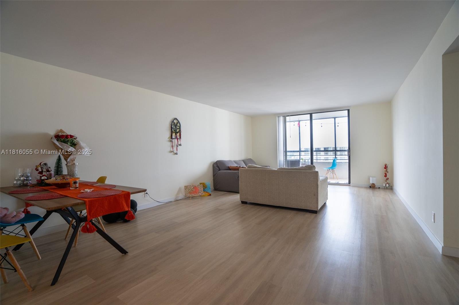 Property photo # 6