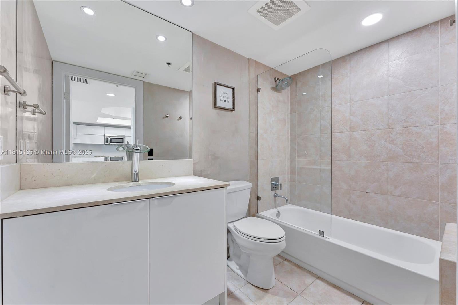 2641 N Flamingo Rd #603N, Sunrise, Florida image 23