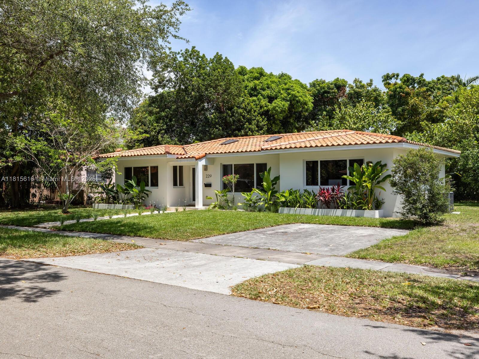 229 NW 111th Ter, Miami Shores, Florida image 6