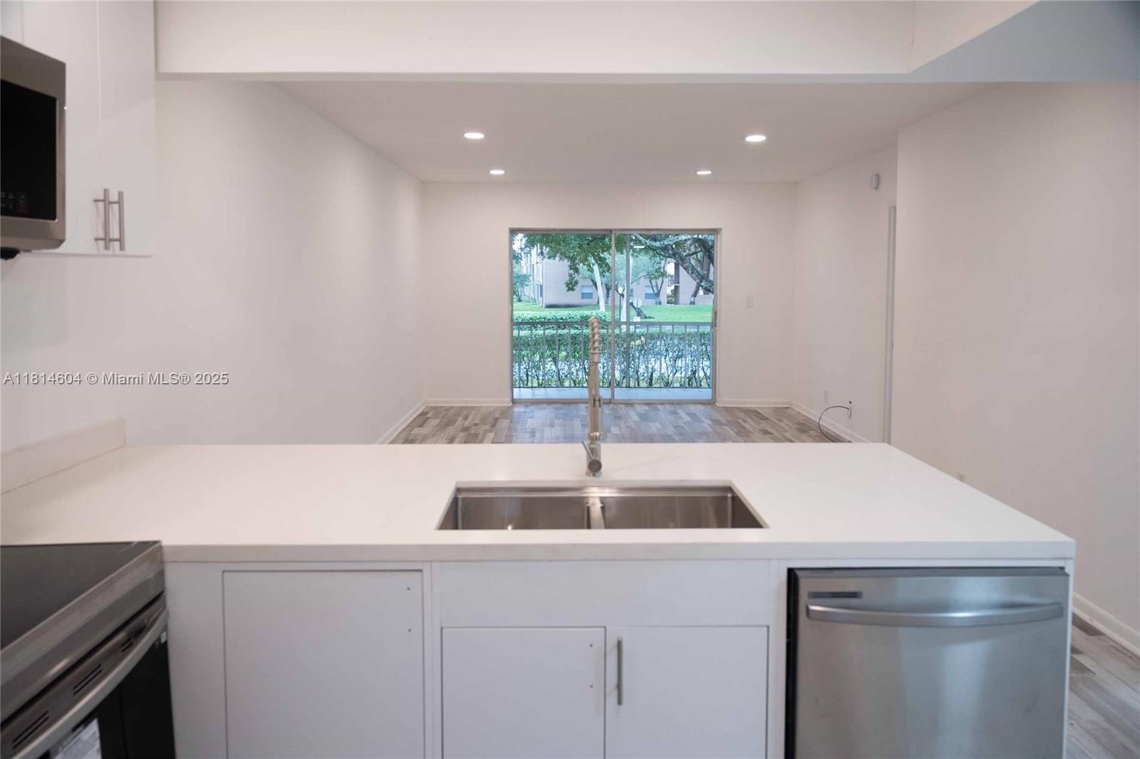 251 NW 76th Ave #208, Margate, Florida image 5
