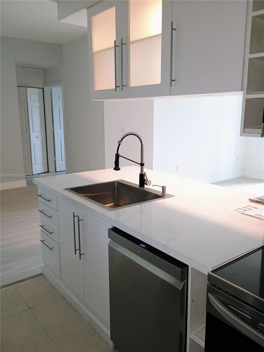 275 18th St Unit 303, Miami, Florida 33132