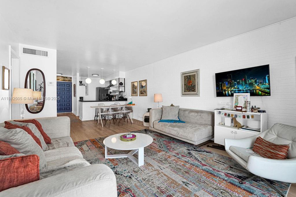 Property photo # 8