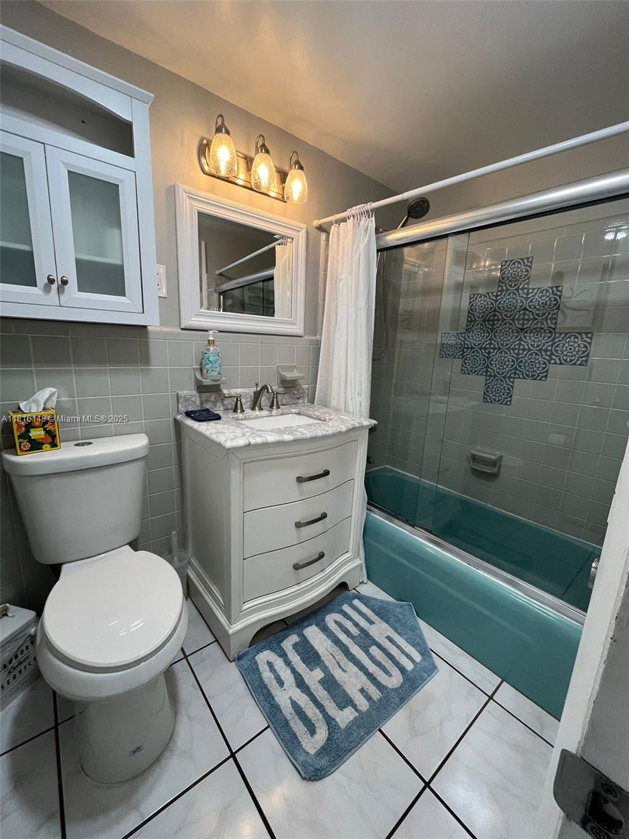 120 NE 20th Ave #16, Deerfield Beach, Florida image 5