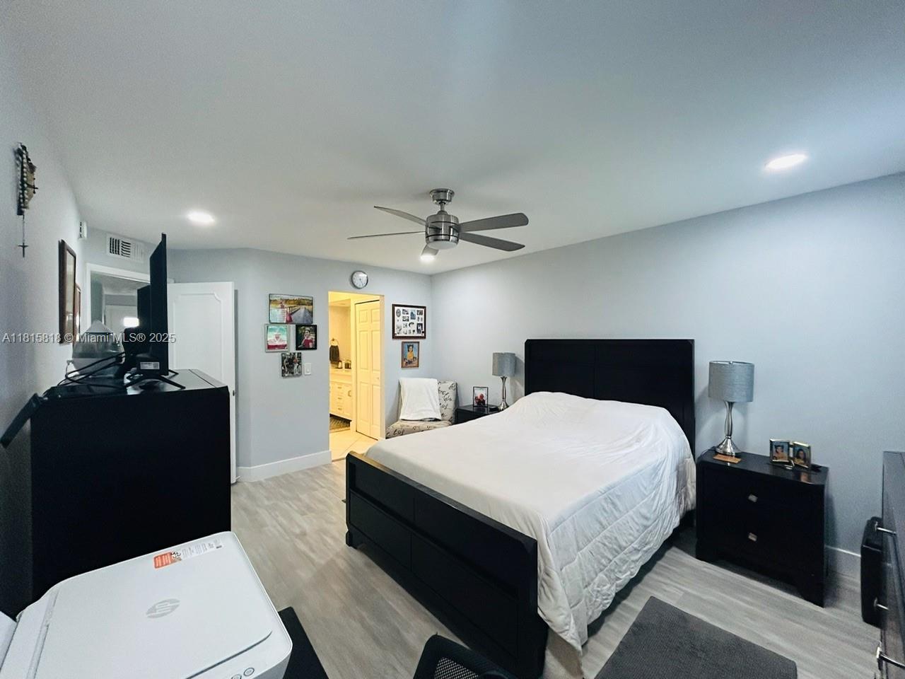 8002 Lagos De Campo Blvd #B-107, Tamarac, Florida image 17