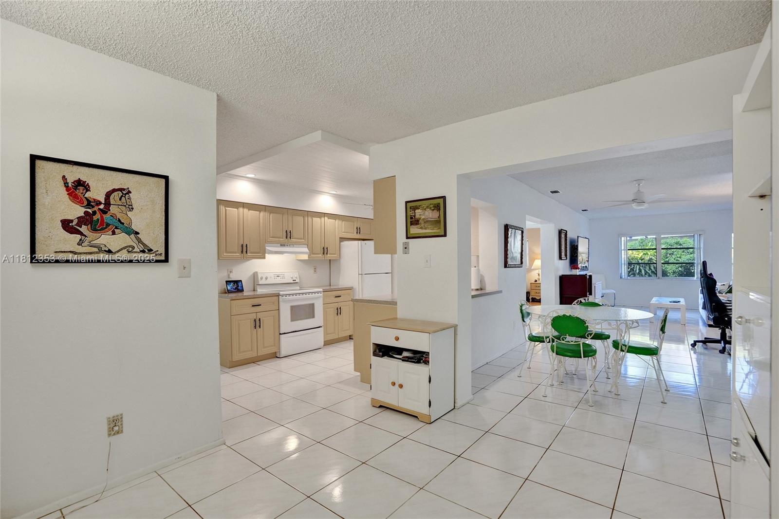 10106 NW 82nd St, Tamarac, Florida image 19
