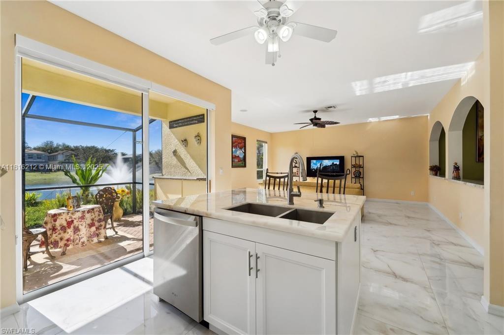 10125 N Golden Elm Dr, Estero, Florida image 15
