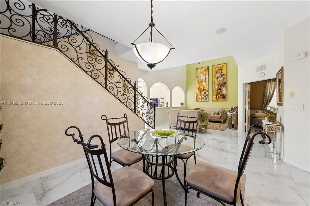 10125 N Golden Elm Dr, Estero, Florida image 6