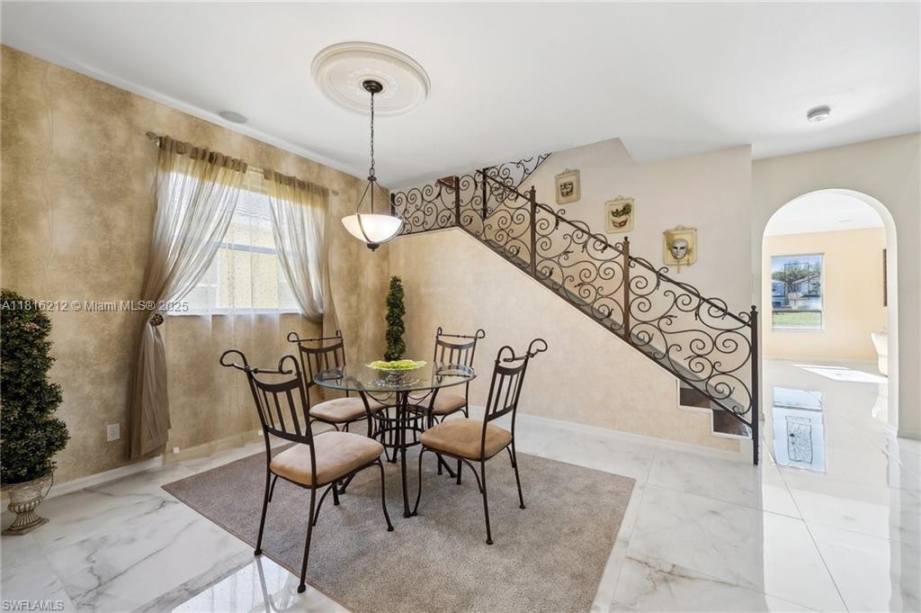 10125 N Golden Elm Dr, Estero, Florida image 7