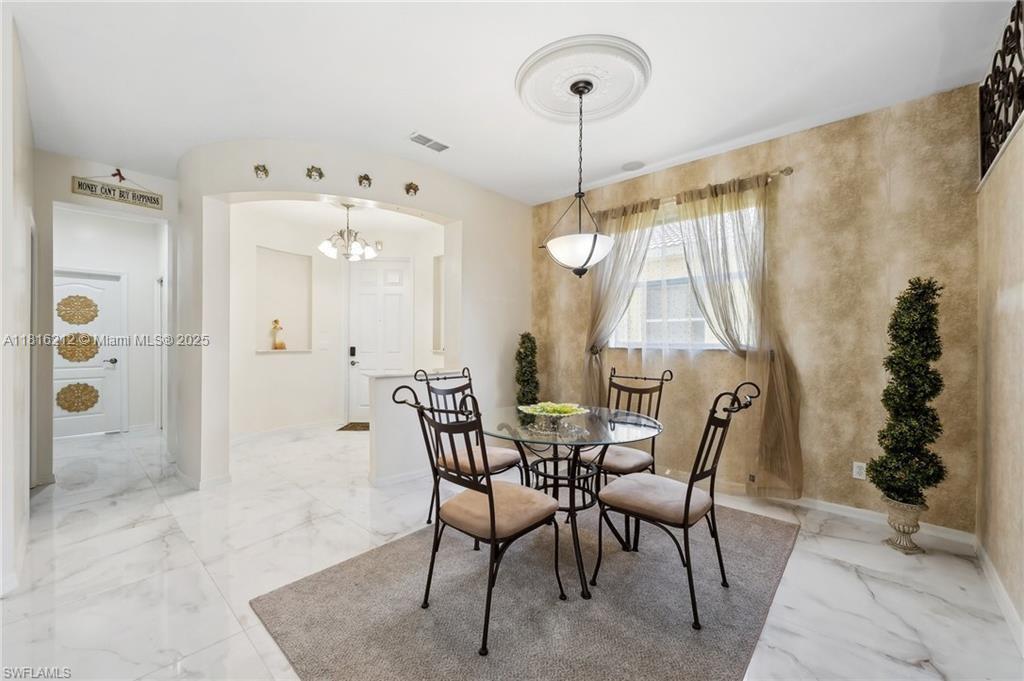 10125 N Golden Elm Dr, Estero, Florida image 9