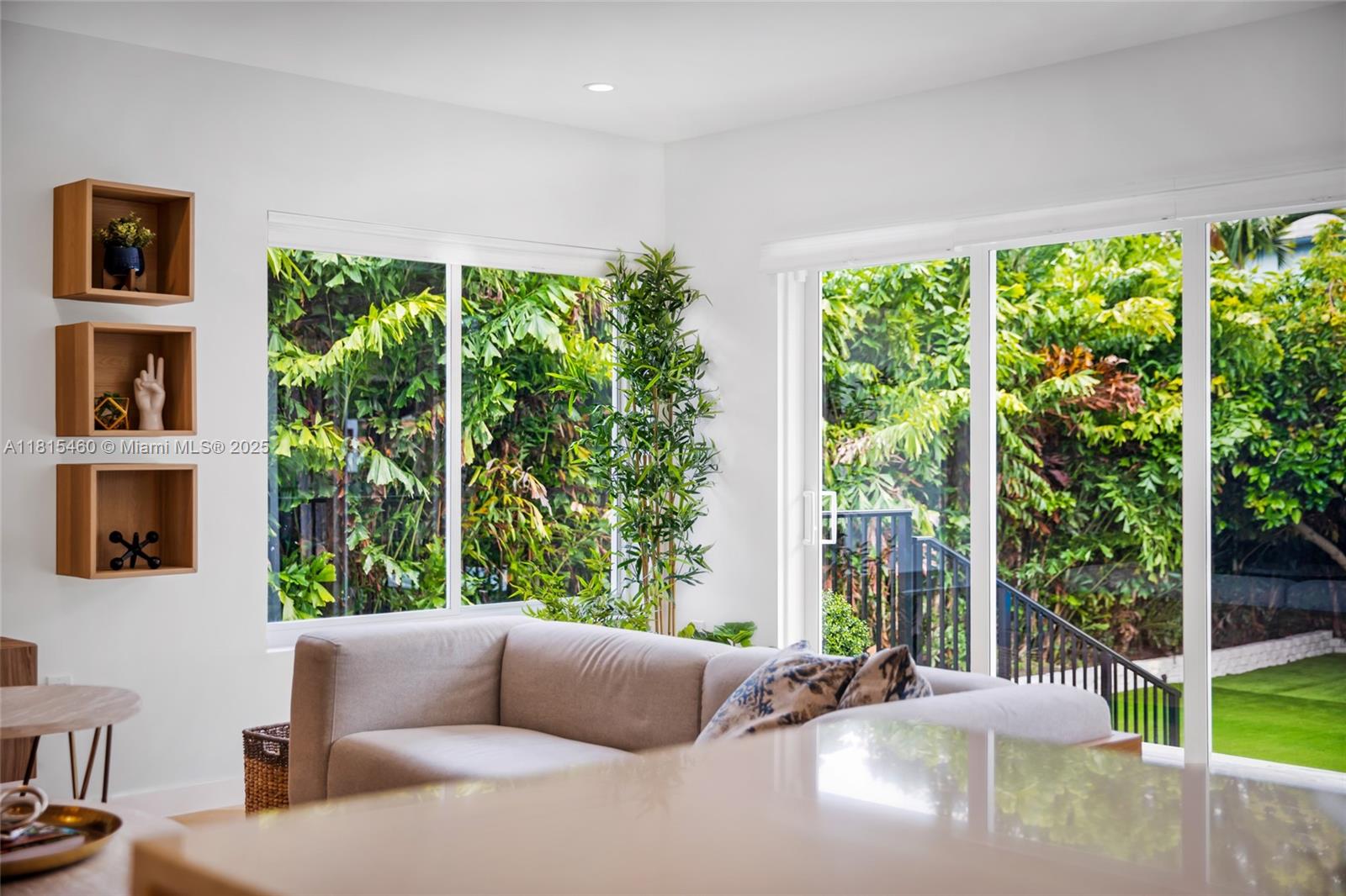 38 SW 25th Rd, Miami, Florida image 12