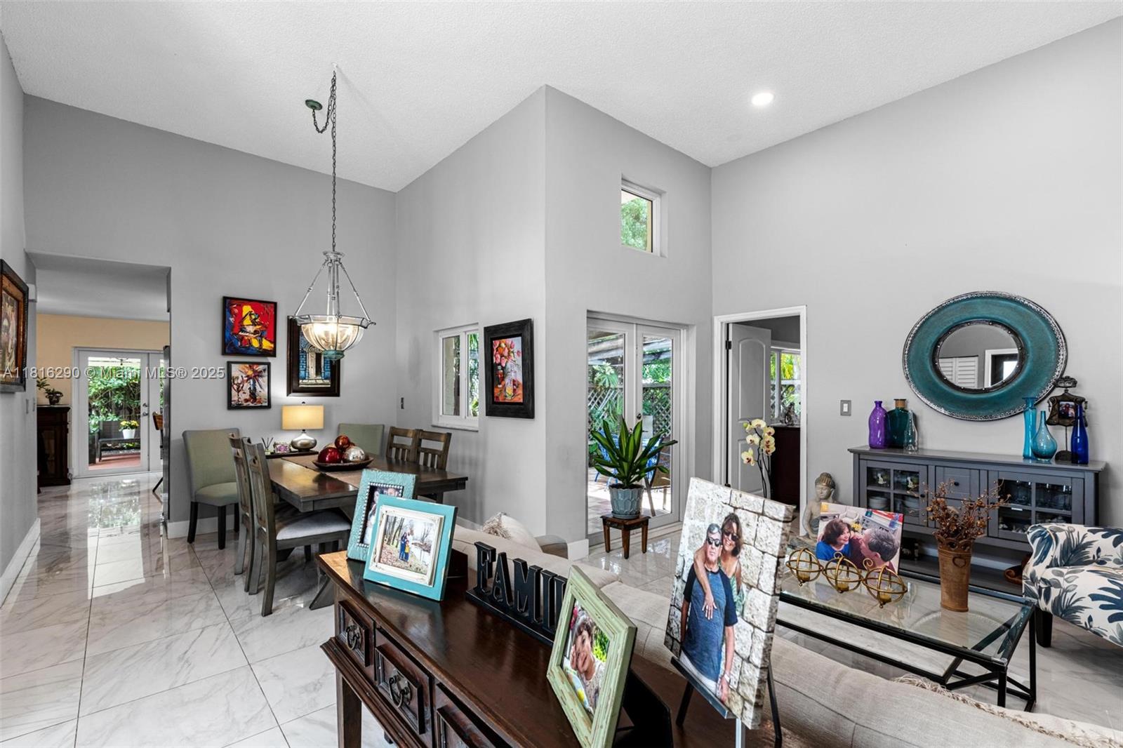8936 SW 6th Ln, Miami, Florida image 2