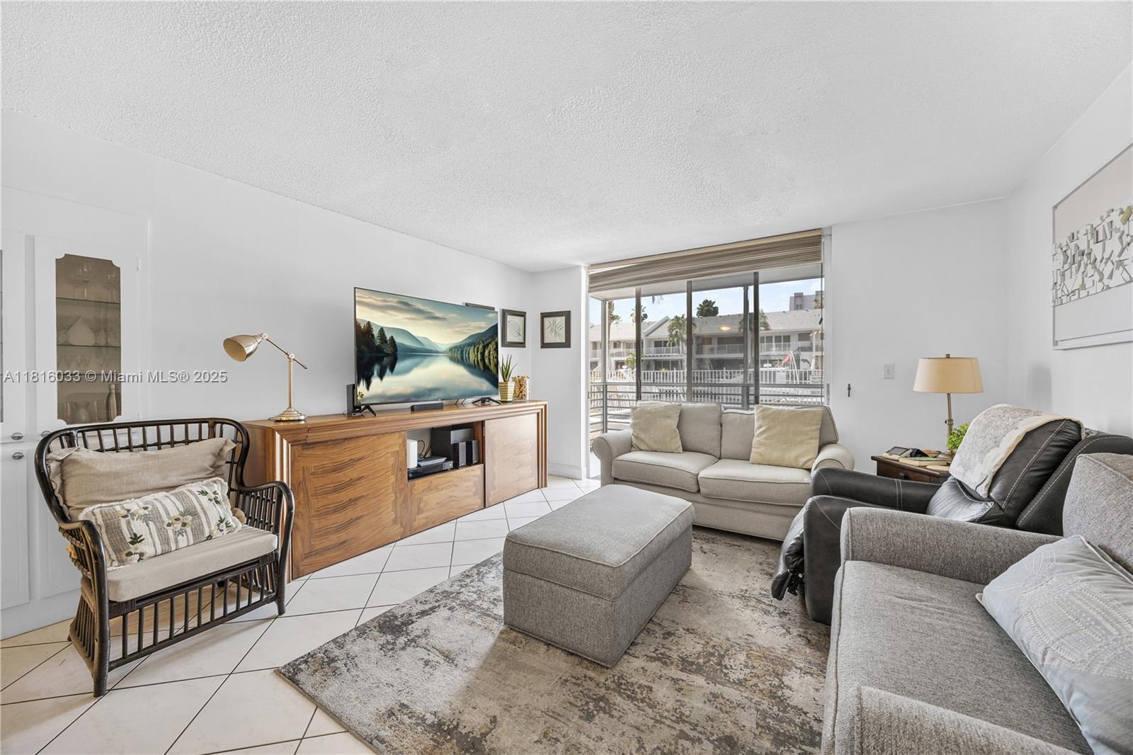 3550 NE 169th St #112, North Miami Beach, Florida image 1