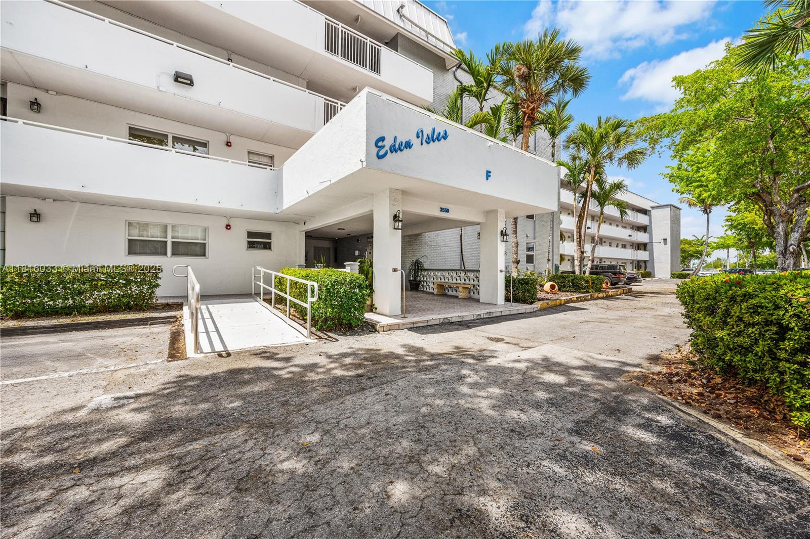 3550 NE 169th St #112, North Miami Beach, Florida image 23