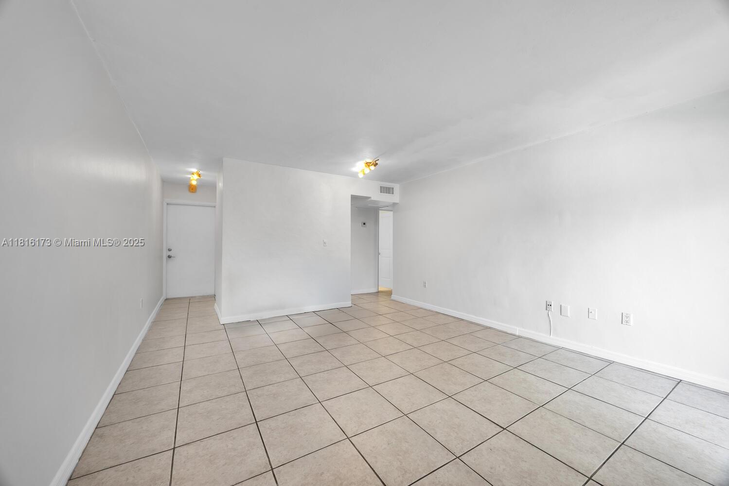 2465 SW 18th Ave #3210, Miami, Florida image 9