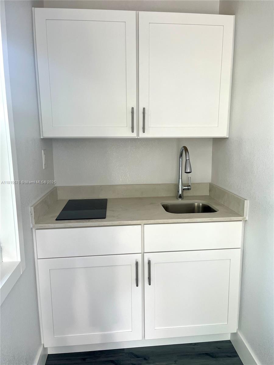 2331 NW 55th Ter, Miami, Florida image 7