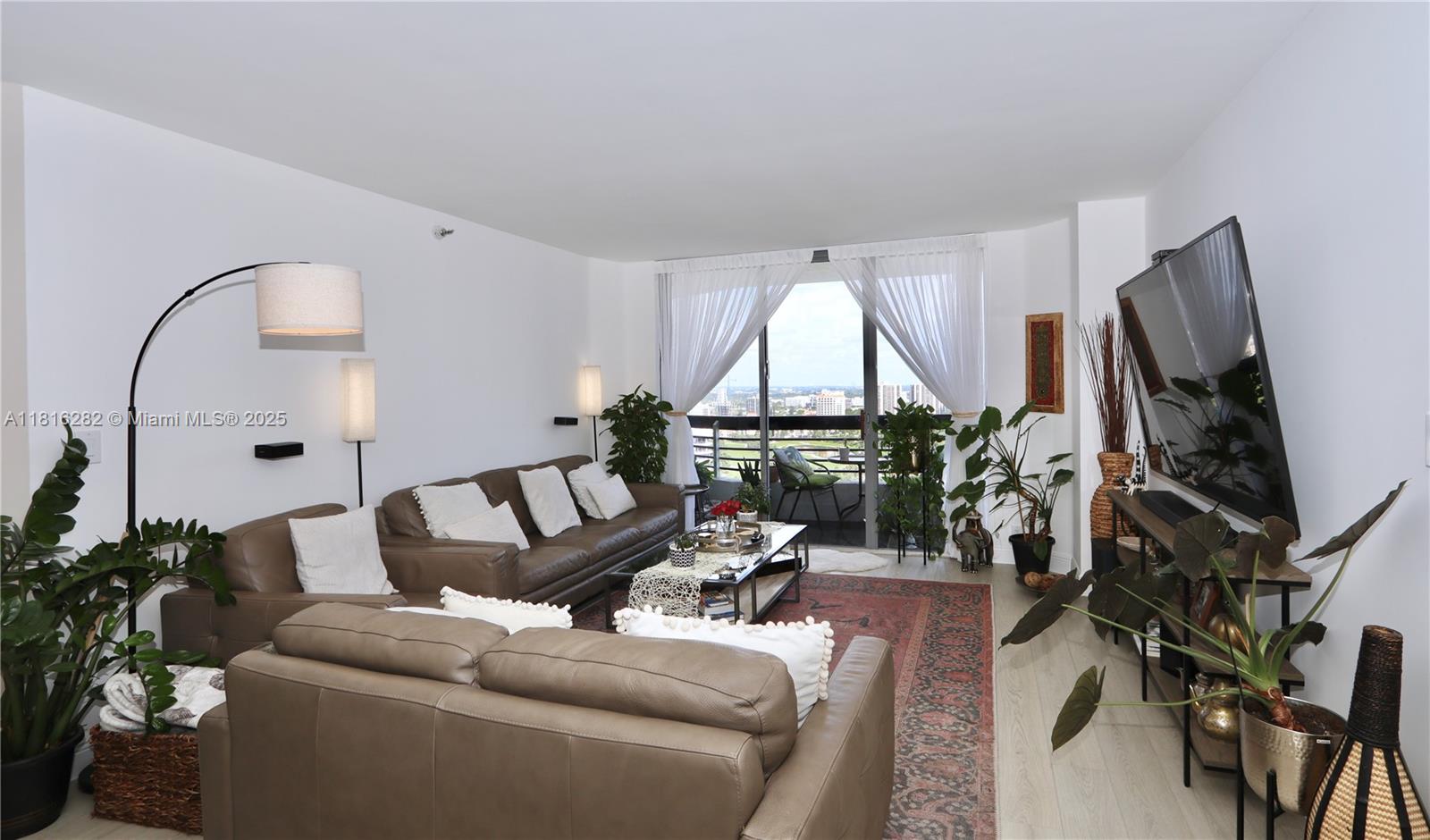 Property photo # 2