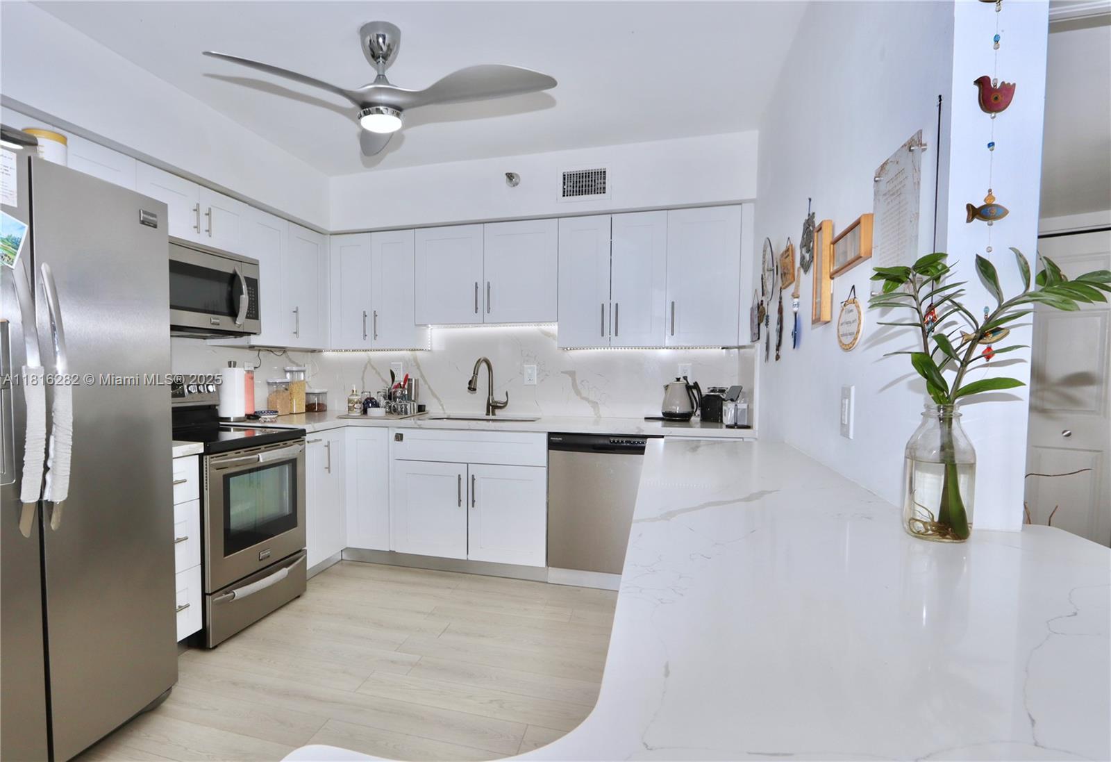 Property photo # 4