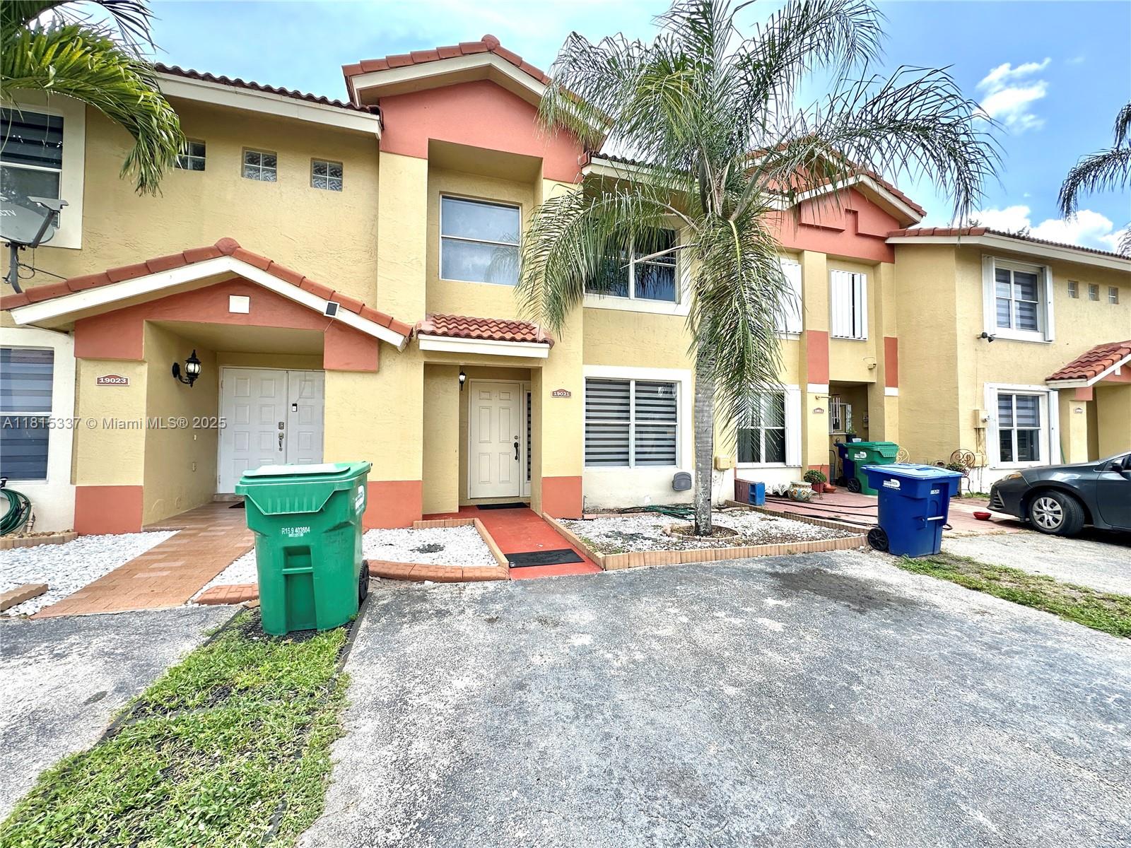 19021 NW 52nd Ct, Miami Gardens, Florida image 2