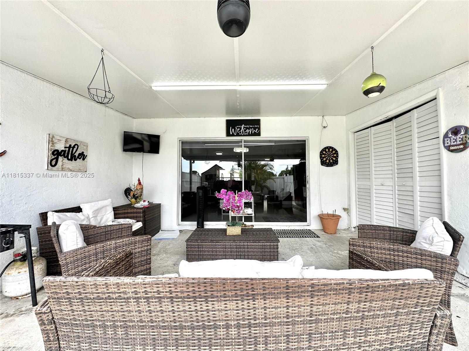 19021 NW 52nd Ct, Miami Gardens, Florida image 23