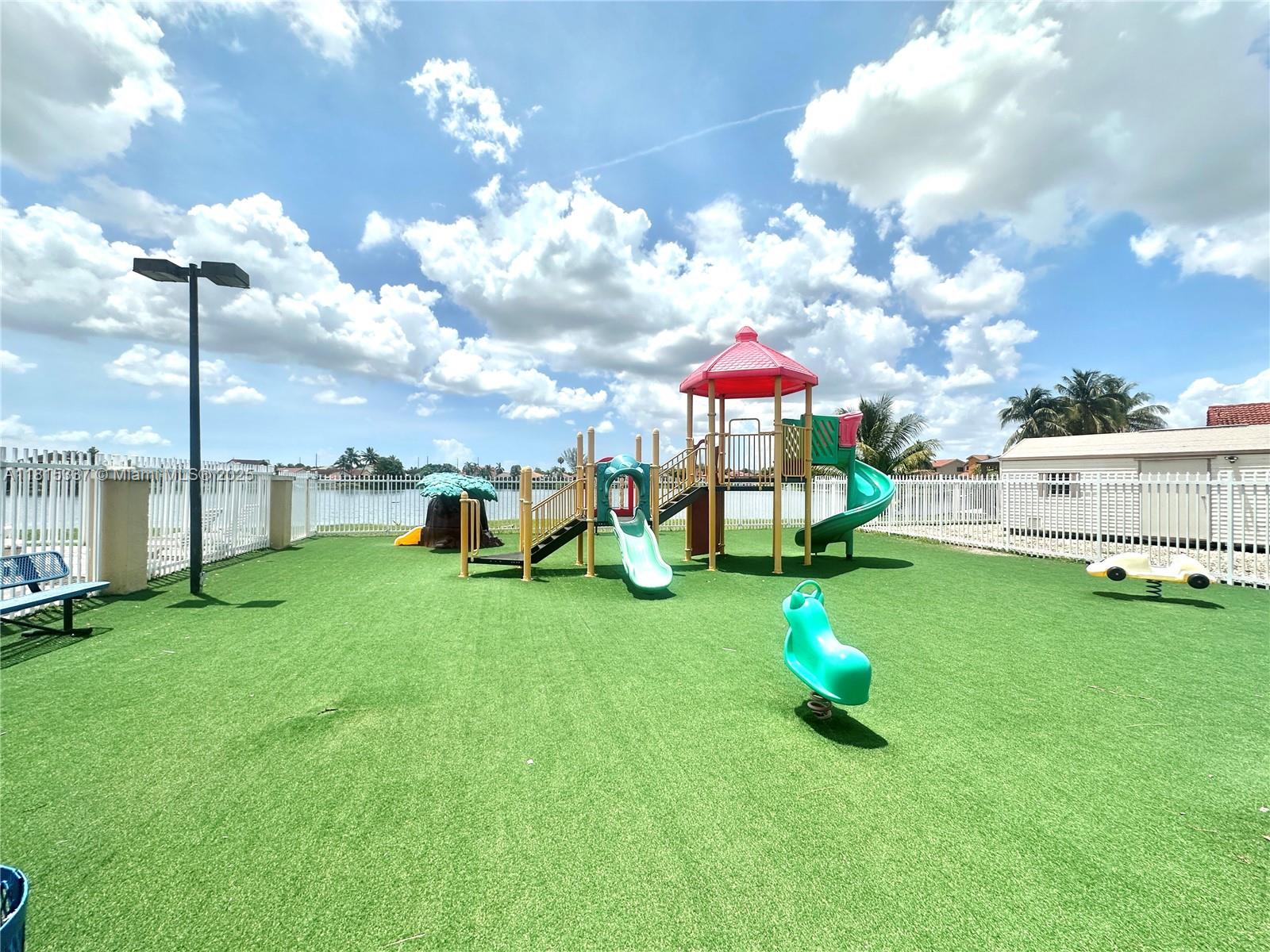 19021 NW 52nd Ct, Miami Gardens, Florida image 45