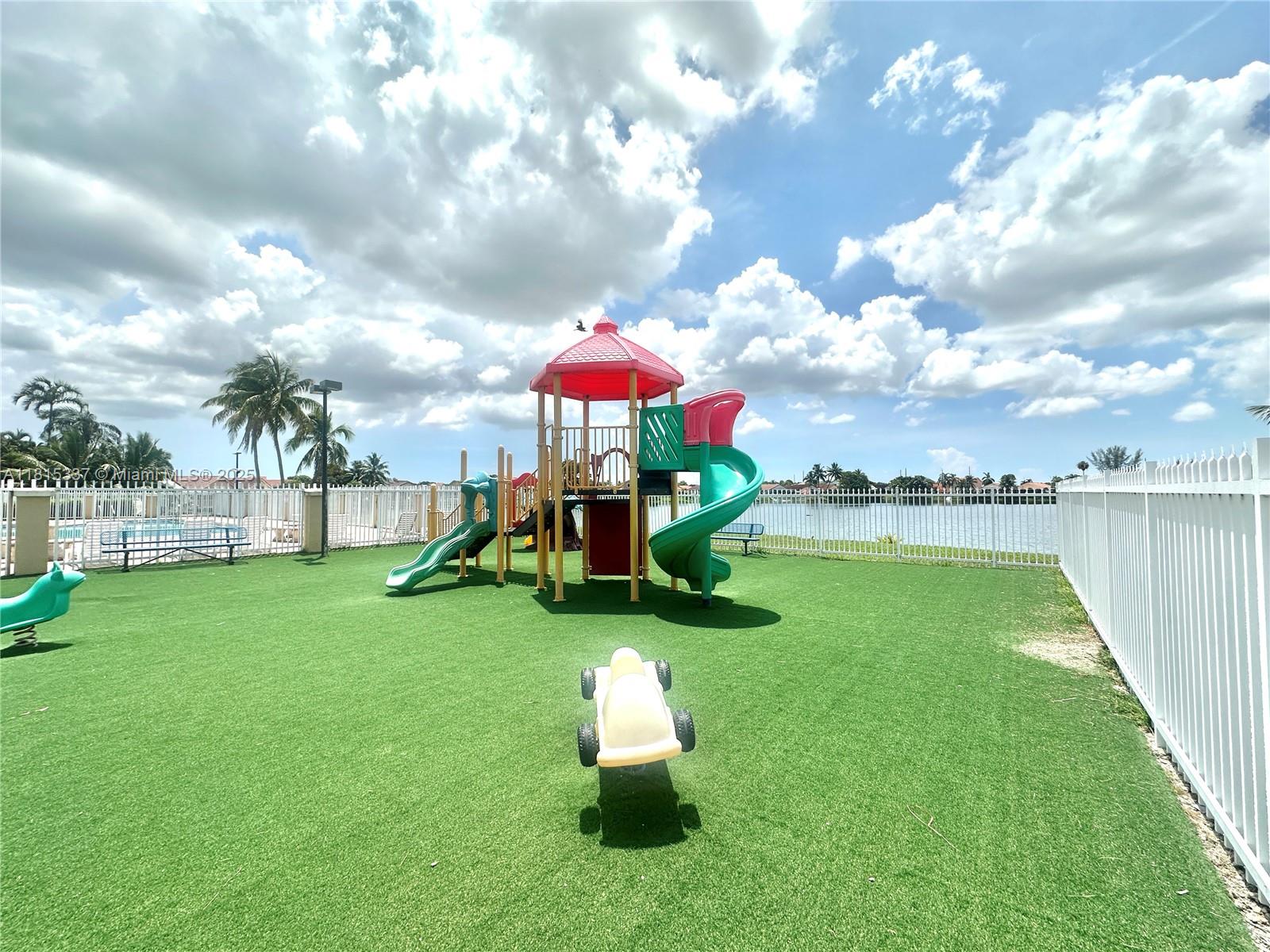 19021 NW 52nd Ct, Miami Gardens, Florida image 46