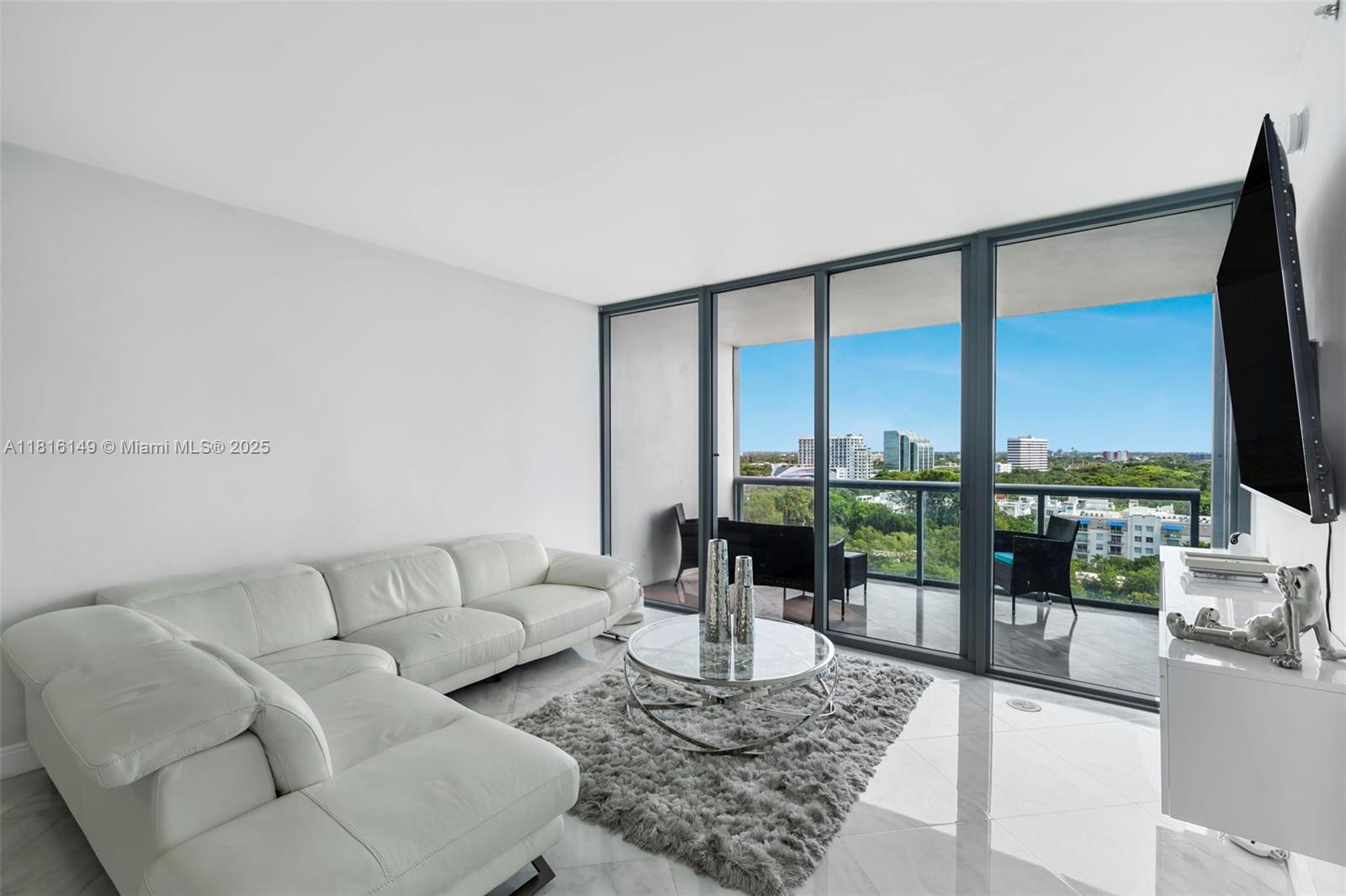 601 NE 36th St #1103, Miami, Florida image 15