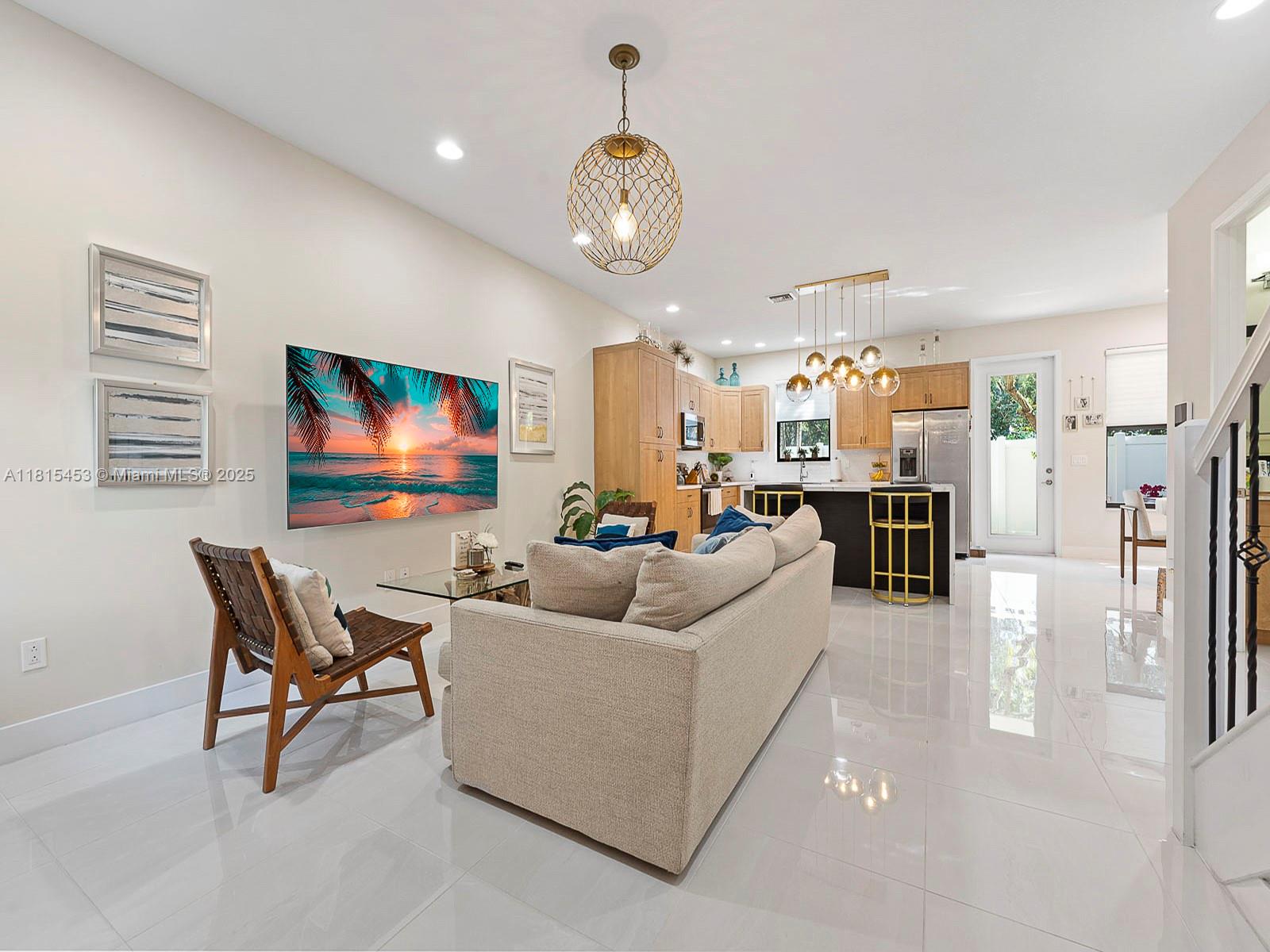 20930 NW 1st St, Pembroke Pines, Florida image 3