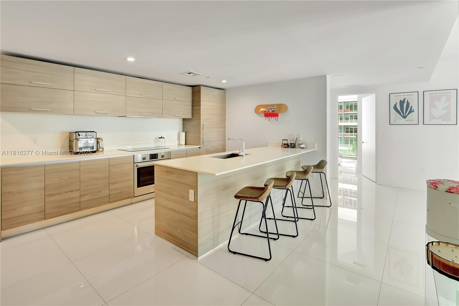 Condo for Rent in Miami, FL