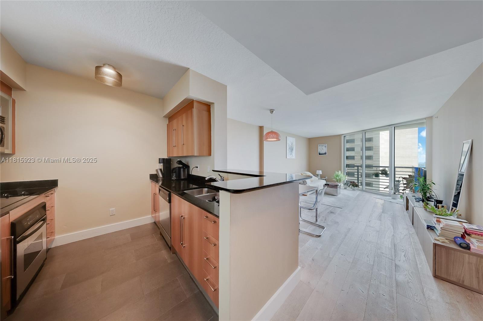 Property photo # 4