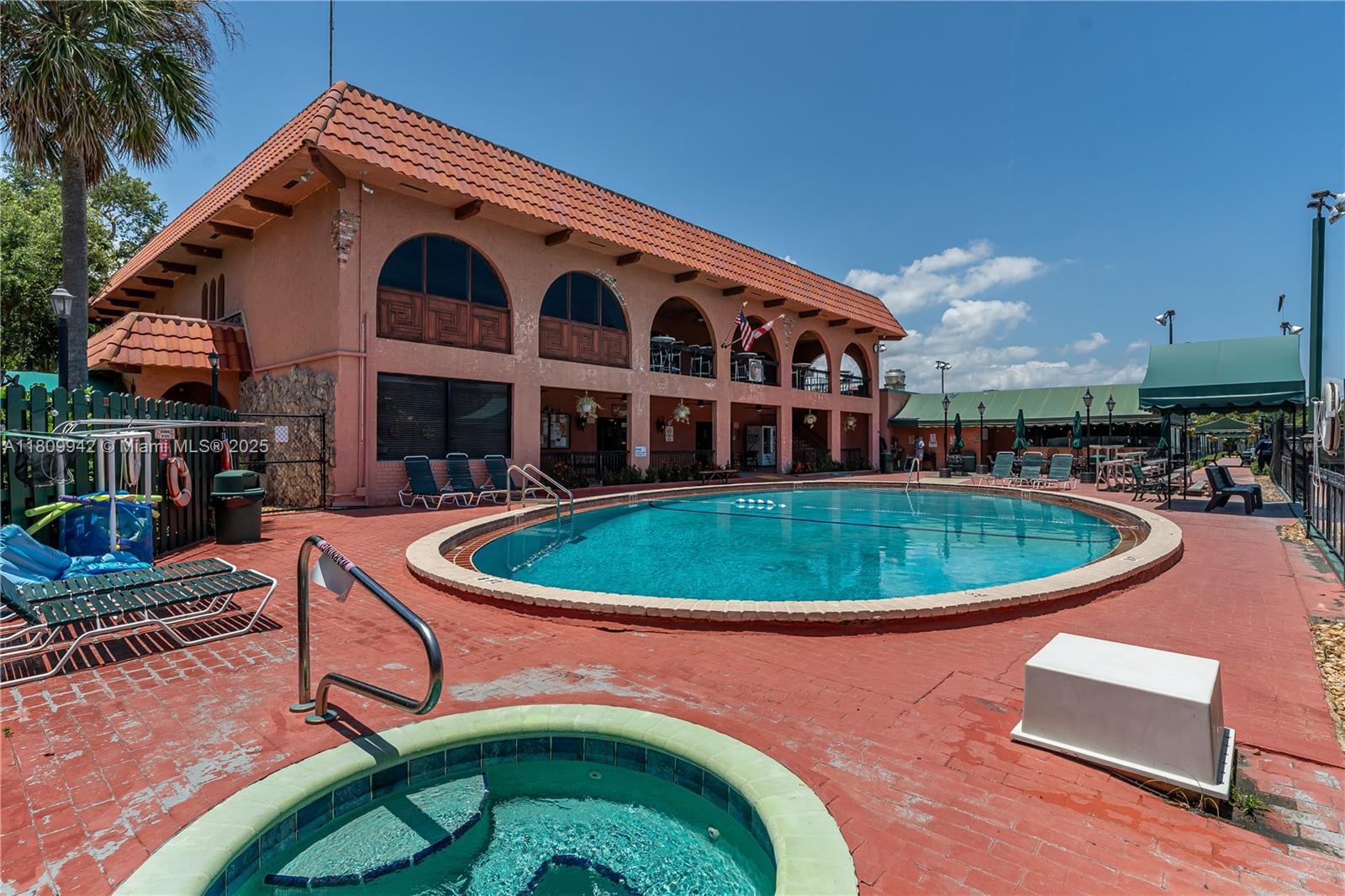 680 Tennis Club Dr #110, Fort Lauderdale, Florida image 25