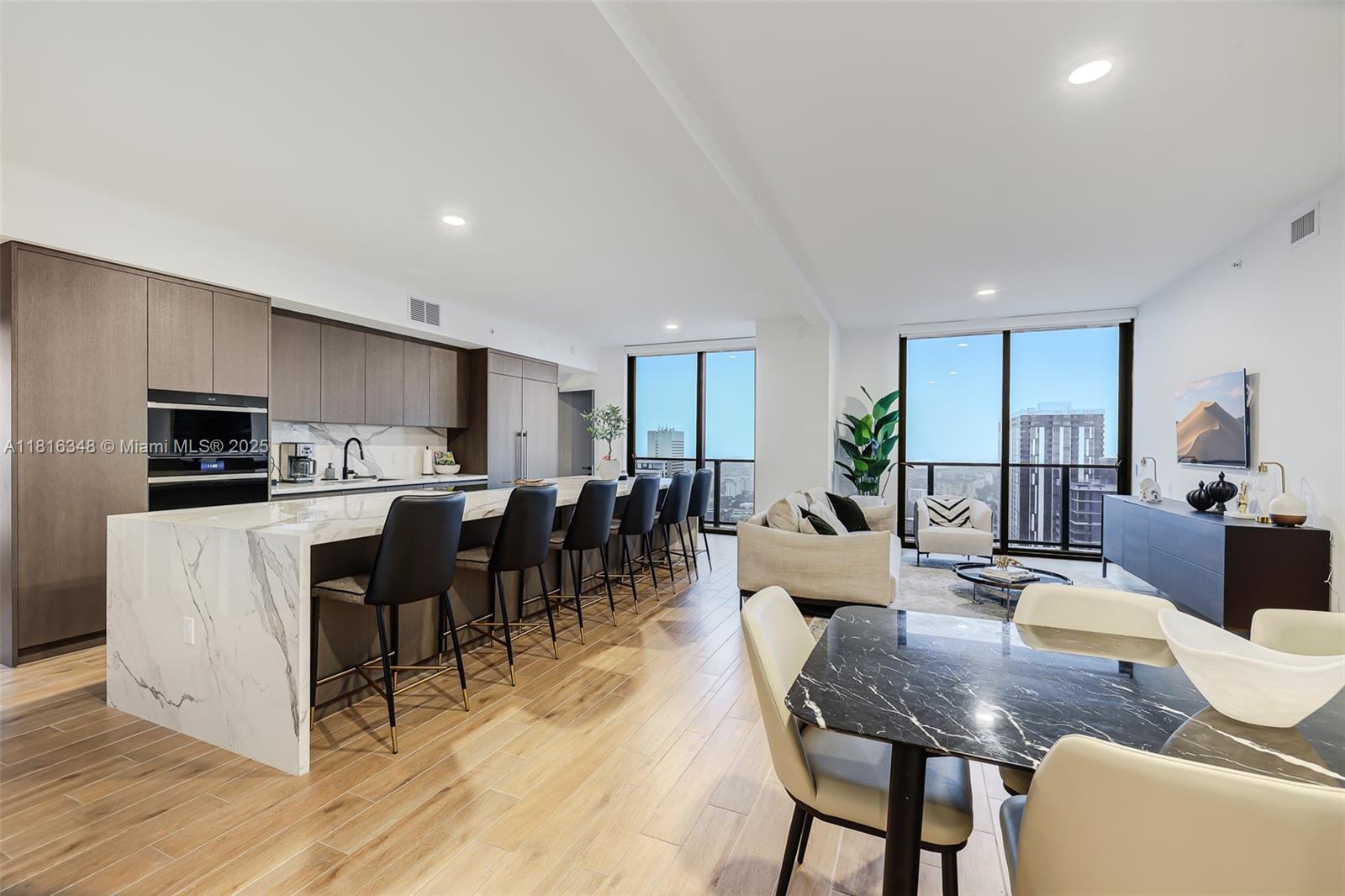 398 NE 5th Street #3718-3719, Miami, Florida image 1