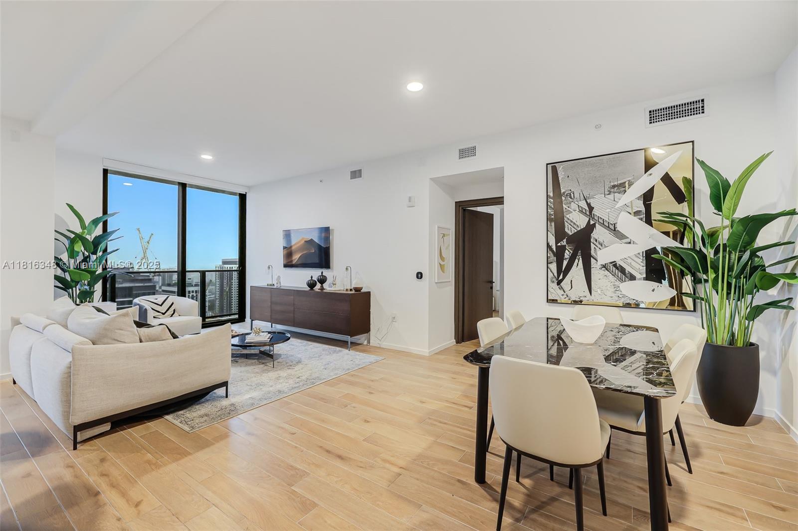 398 NE 5th Street #3718-3719, Miami, Florida image 4