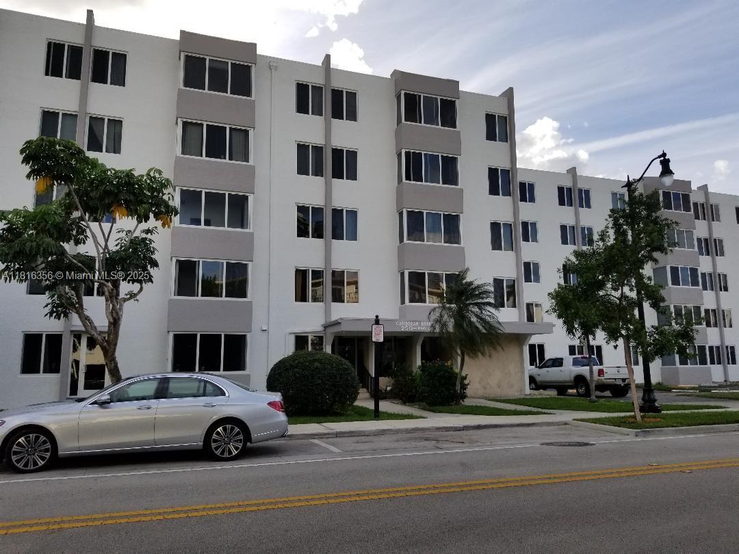 250 180th Dr #159, Sunny Isles Beach, Florida image 1