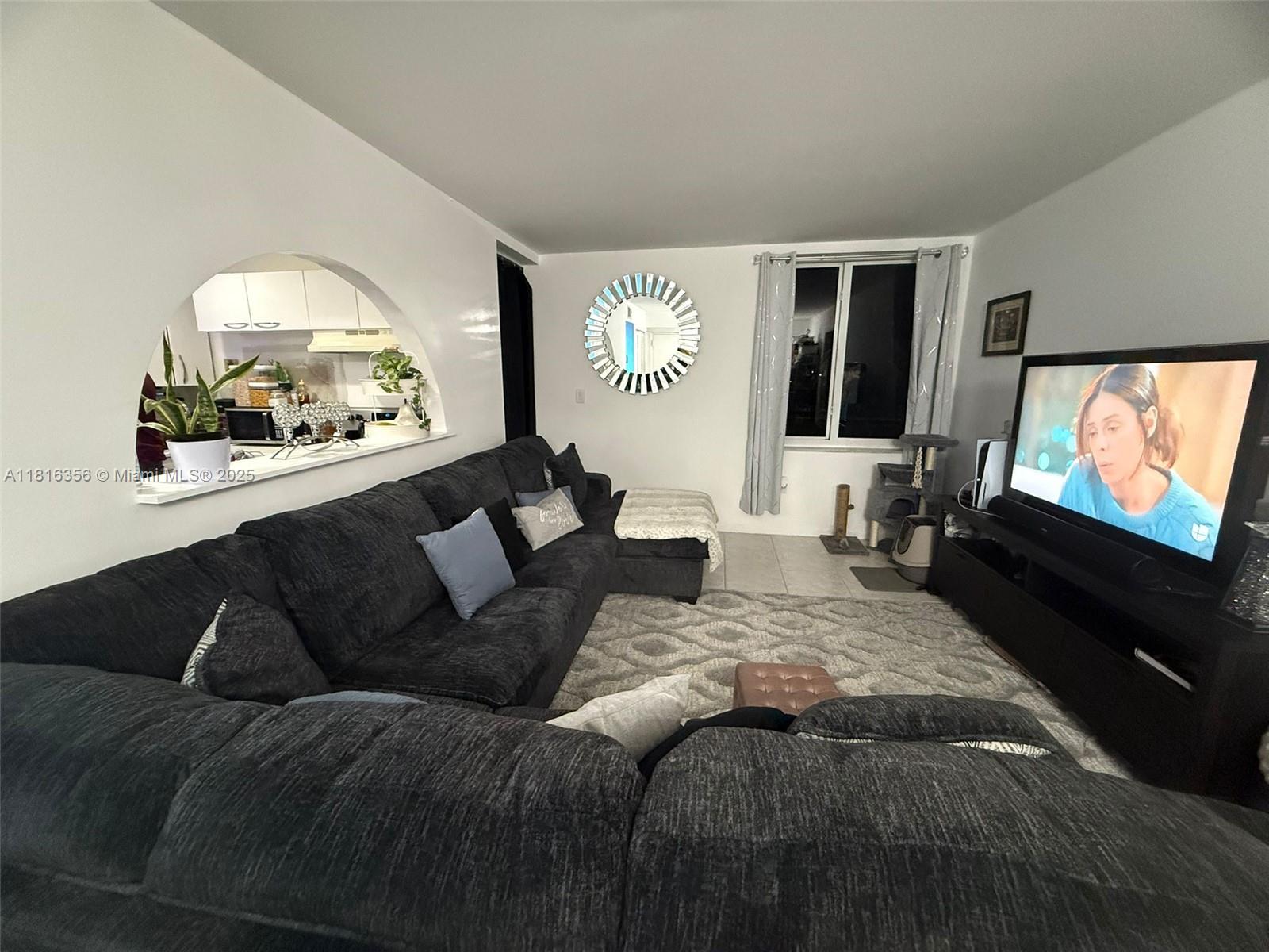 250 180th Dr #159, Sunny Isles Beach, Florida image 3