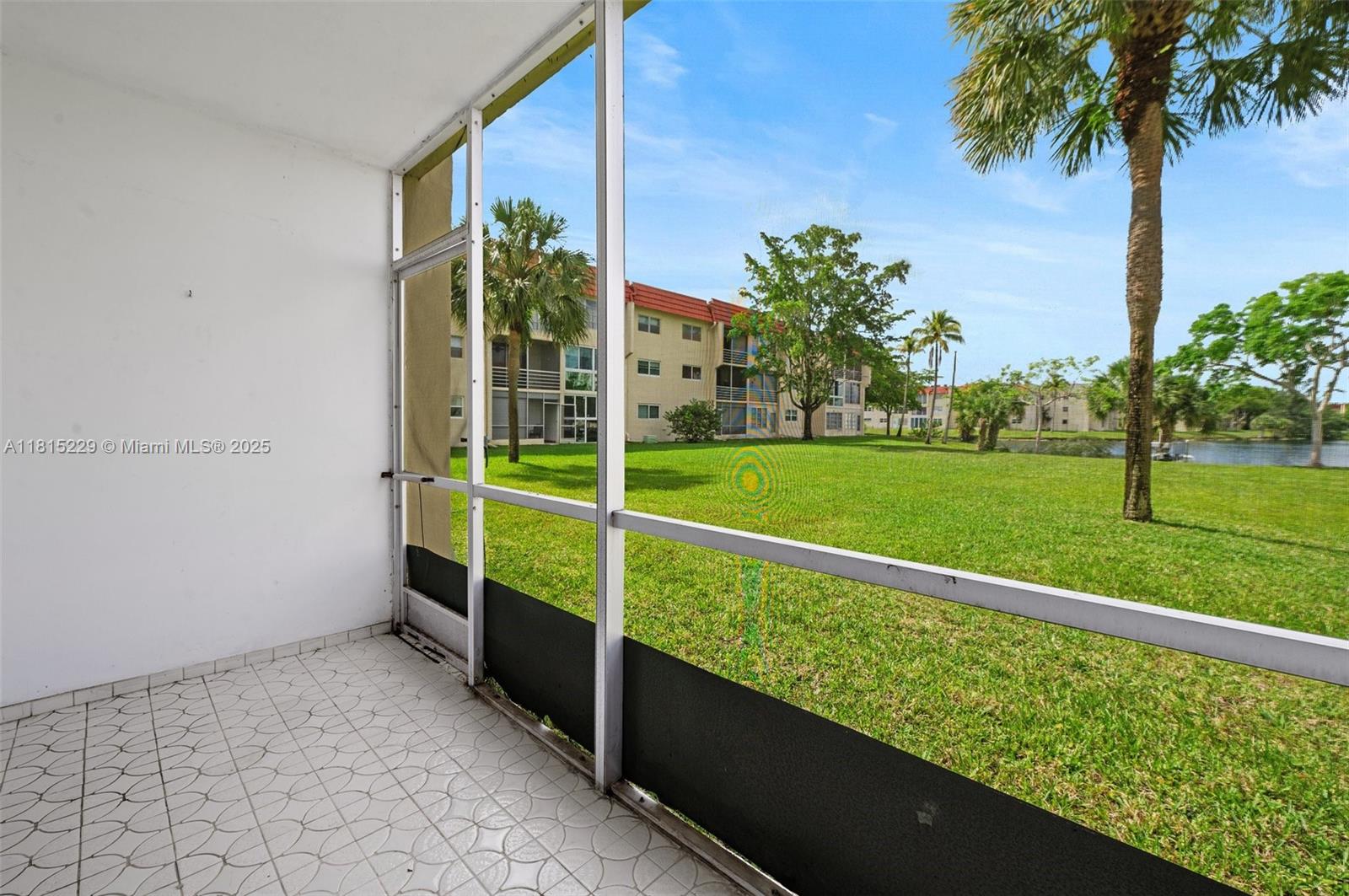 8060 N Sunrise Lakes Dr #103, Sunrise, Florida image 18