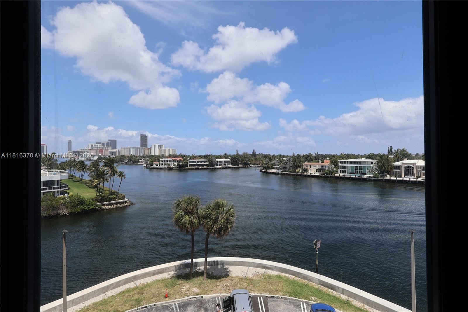 20515 E Country Club Dr #543, Aventura, Florida image 14