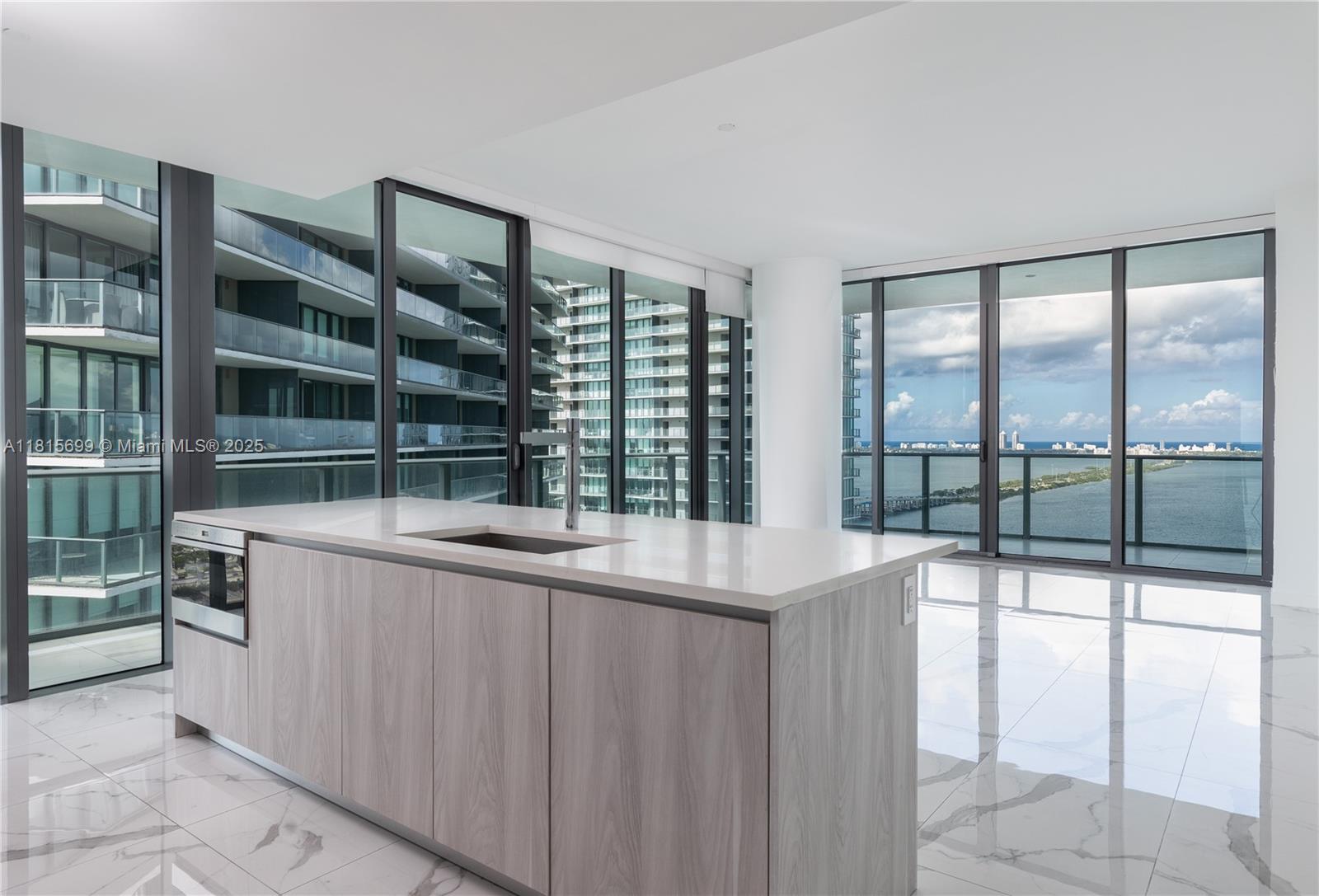 Condo for Rent in Miami, FL