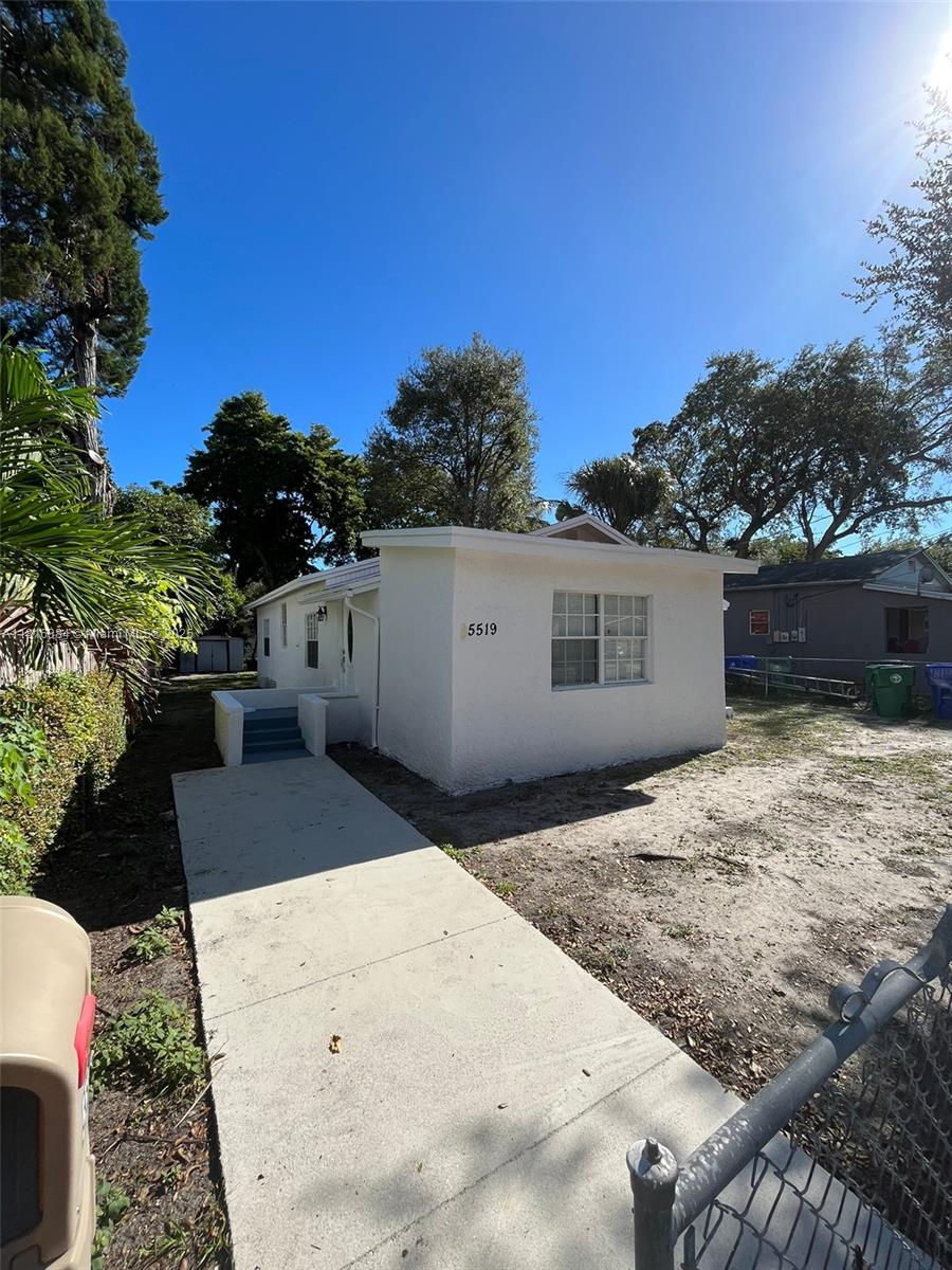Property photo # 8