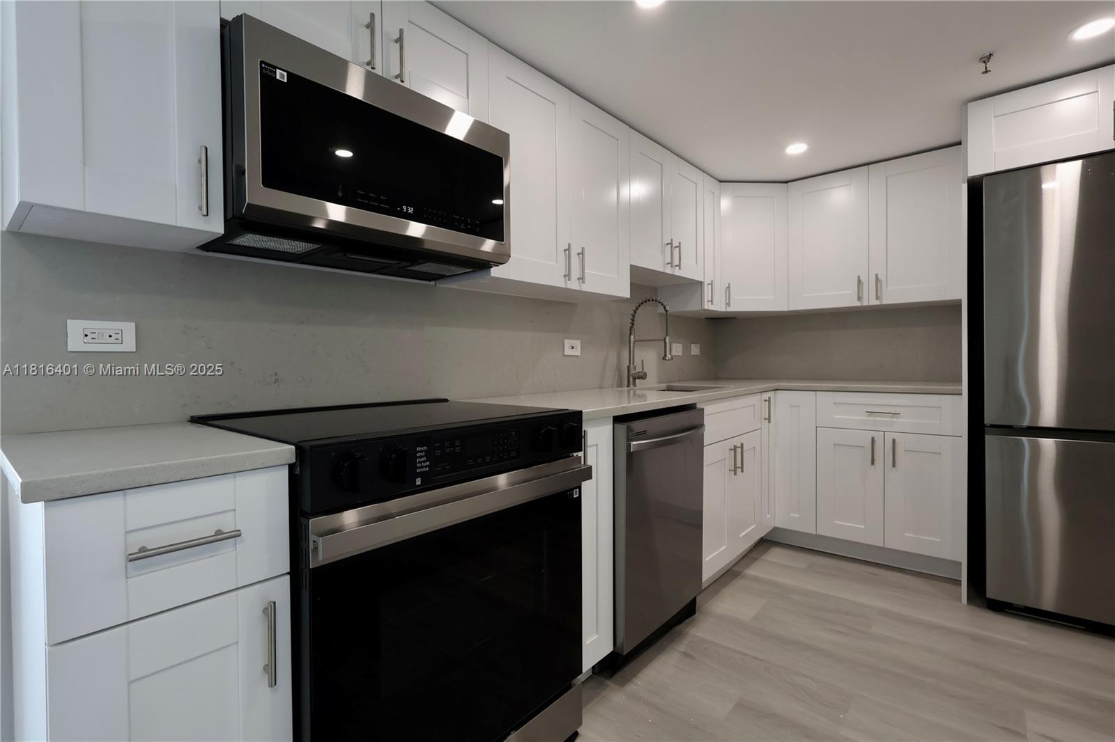 Property photo # 2