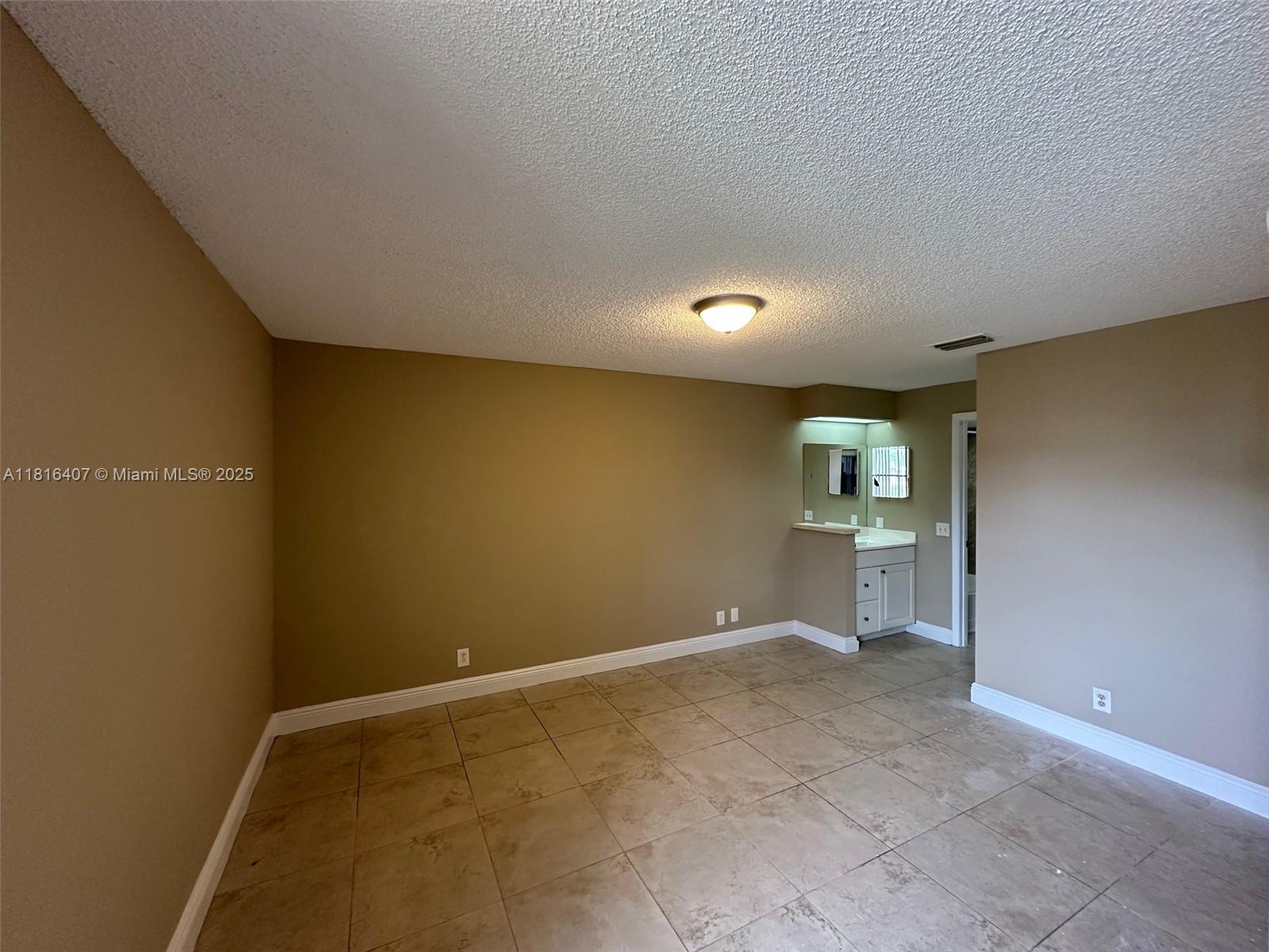 2541 NW 56th Ave #3-19, Lauderhill, Florida image 19