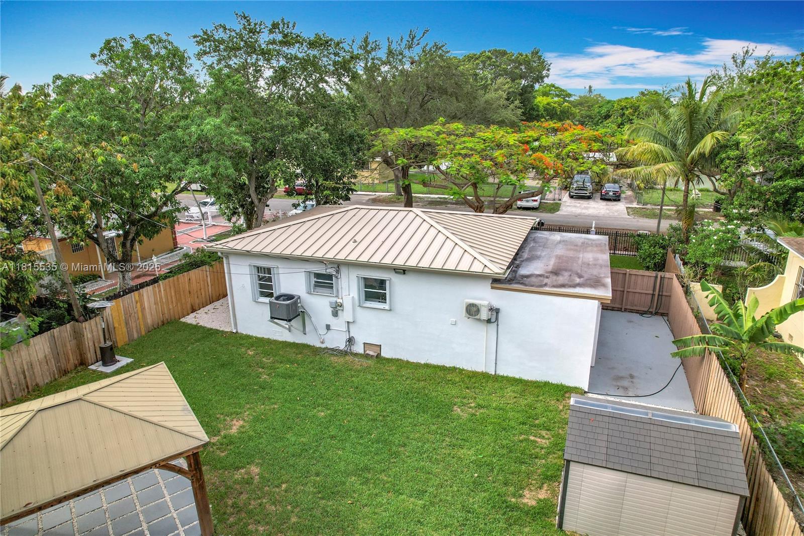 1535 NW 124th St, North Miami, Florida image 2