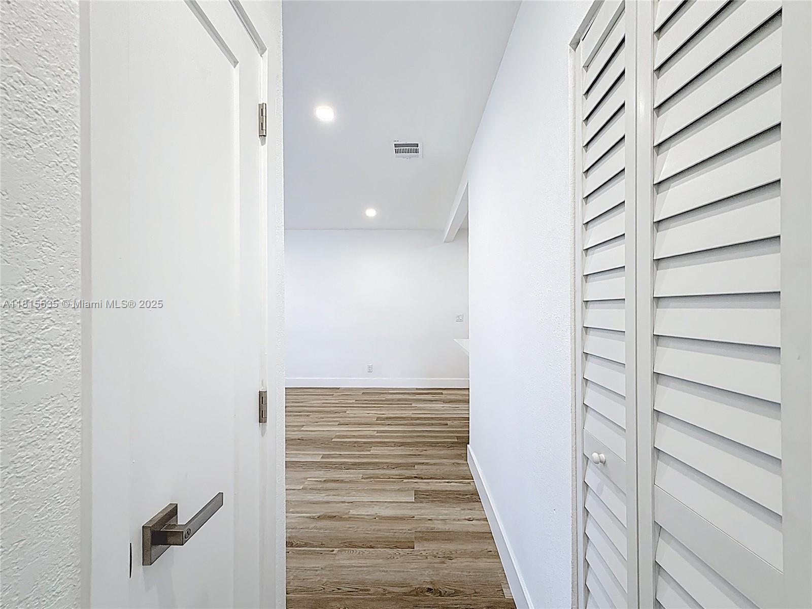 1535 NW 124th St, North Miami, Florida image 27