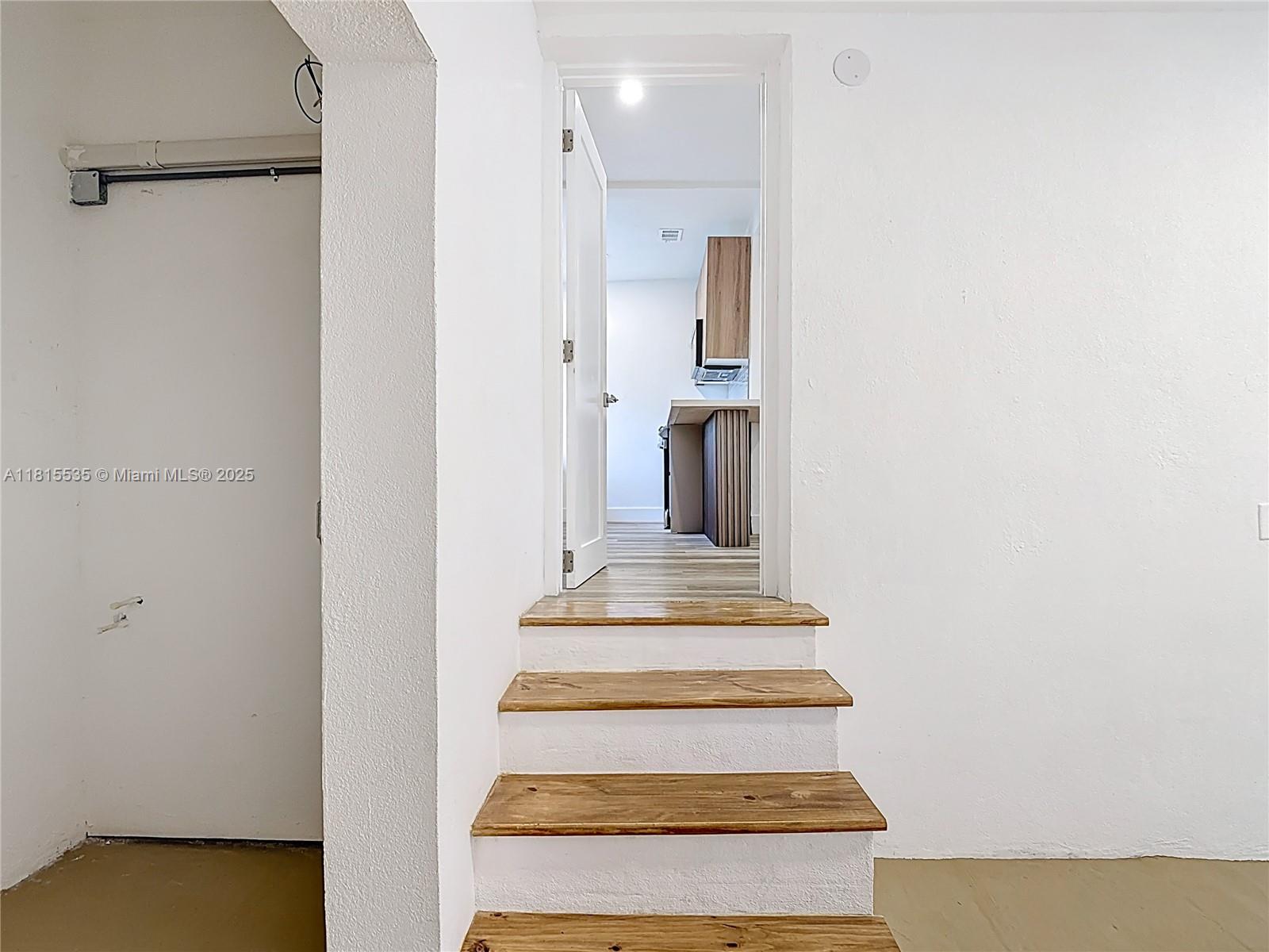 1535 NW 124th St, North Miami, Florida image 31