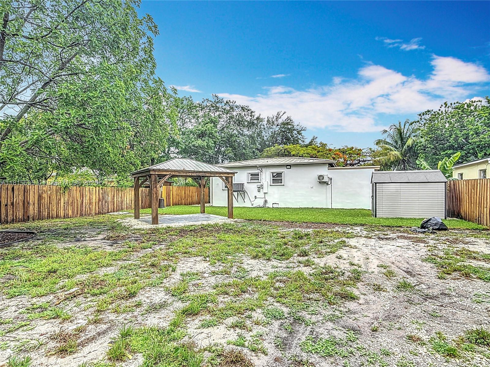 1535 NW 124th St, North Miami, Florida image 36