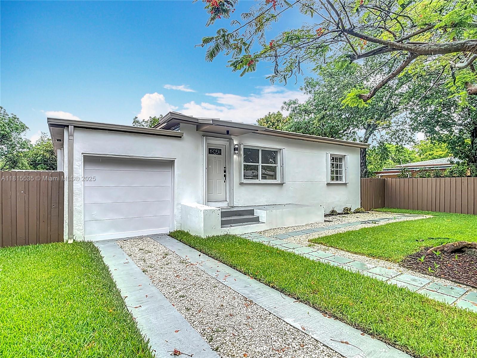 1535 NW 124th St, North Miami, Florida image 6