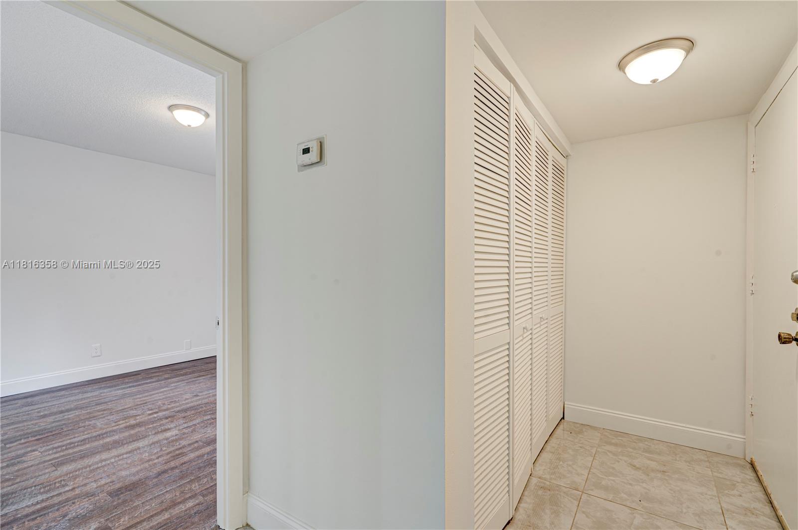 136 S Cypress Rd #323, Pompano Beach, Florida image 18